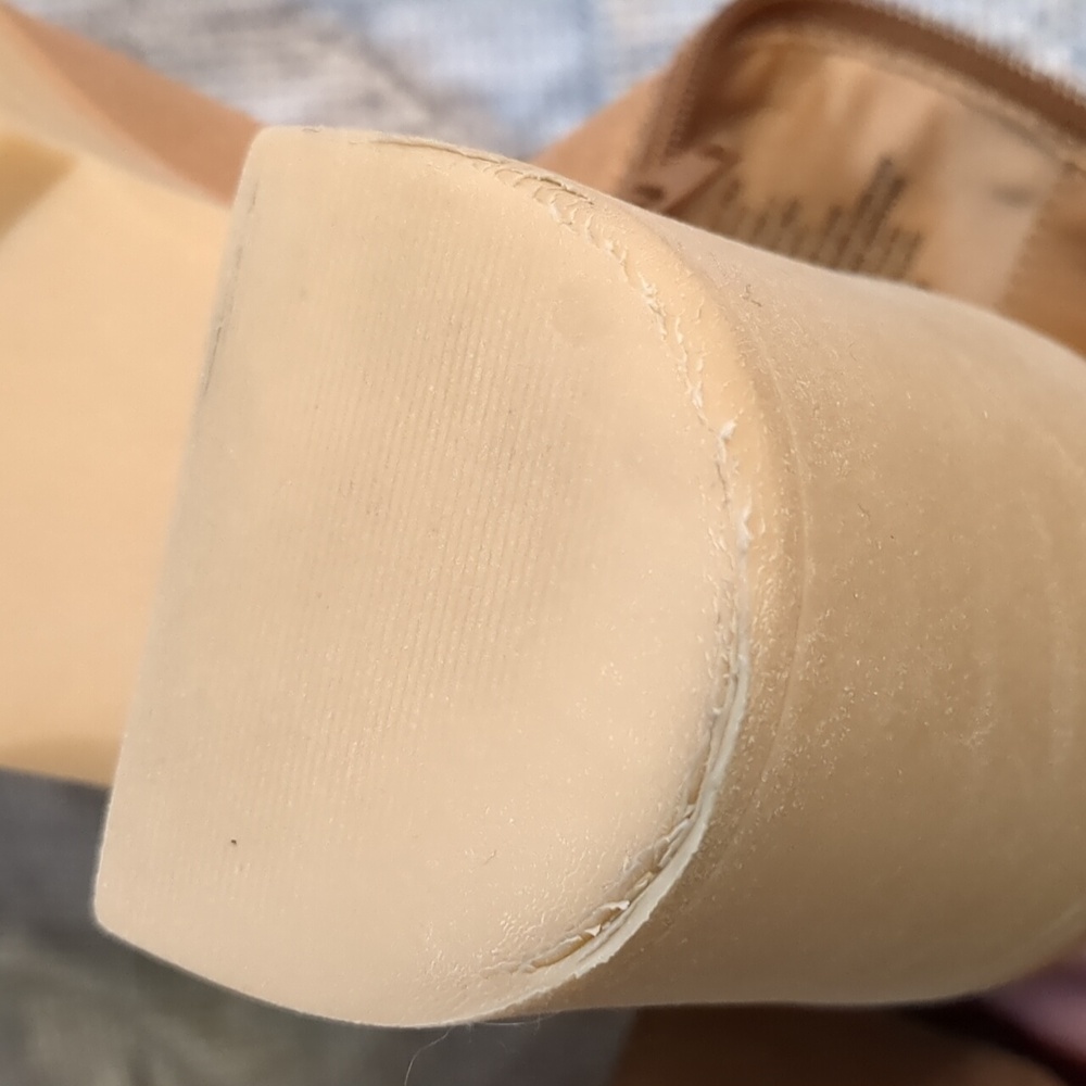 Universal Thread Katrina Platform Boots in tan. - image 12